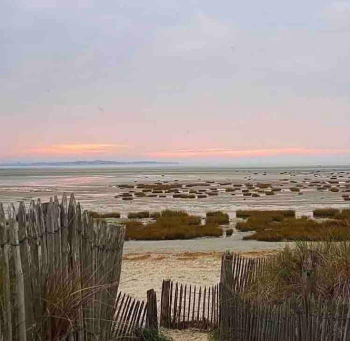 Pleine Face Mer Et Plage Ault Exteriér fotografie